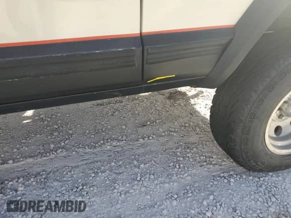 1996 Jeep Grand Cherokee с VIN 1J4FT27S5TL311814, выставлен на аукционе Copart как лот 77092584 с пробегом 210 848 миль миль и Списание • Salvage title. История ставок и продаж доступна на DreamBid. Изображение 12.