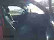 2002 Chevrolet TrailBlazer LS z VIN 1GNDT13S722423460, wystawiony jako IAAI lot #41401201 z przebiegiem 203 385 mil mil oraz . Historia ofert i sprzedaży dostępna na DreamBid. Obrazek 5.