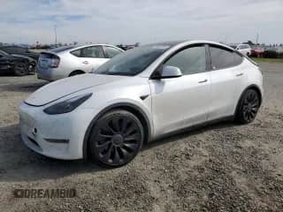 2022 Tesla Model Y Performance with VIN 7SAYGDEF5NF339173, listed as a Copart auction lot 46982705 with 42,871 mi miles and Salvage title. Bid and sale history available at DreamBid. Image 1.