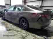 2021 Toyota Camry SE z VIN 4T1G11AK3MU580503, wystawiony jako Copart lot #58383895 z przebiegiem 52 516 mil mil oraz Szkoda całkowita • Salvage title. Historia ofert i sprzedaży dostępna na DreamBid. Obrazek 2.