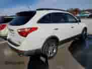 2012 Hyundai Veracruz Limited с VIN KM8NU4CC2CU193901, выставлен на аукционе Copart как лот 82182384 с пробегом 151 346 миль миль и Списание • Salvage title. История ставок и продаж доступна на DreamBid. Изображение 3.