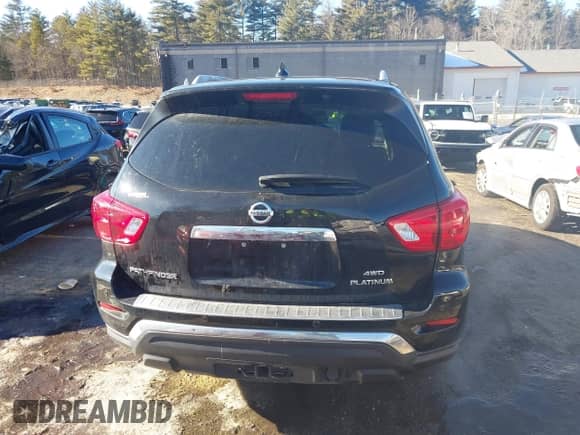 2020 Nissan Pathfinder Platinum с VIN 5N1DR2DM5LC638355, выставлен на аукционе IAAI как лот 41501559 с пробегом 32 612 миль миль и . История ставок и продаж доступна на DreamBid. Изображение 17.