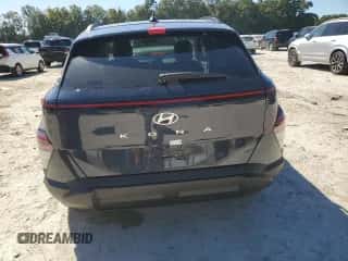 2024 Hyundai Kona SEL with VIN KM8HC3AB5RU170660, listed as a Copart auction lot 75632064 with 961 mi miles and Salvage title. Bid and sale history available at DreamBid. Image 6.