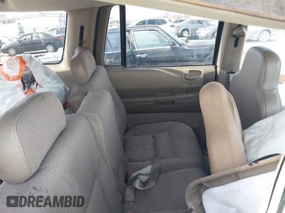 2003 Dodge Durango Sport с VIN 1D4HR38N43F547402, выставлен на аукционе IAAI как лот 42720827 с пробегом 156 801 миль миль и . История ставок и продаж доступна на DreamBid. Изображение 8.