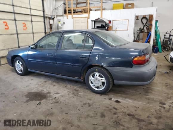 2005 Chevrolet Malibu Classic z VIN 1G1ND52F65M121715, wystawiony jako Copart lot #43439965 z przebiegiem Nie podano mil oraz Szkoda całkowita • Salvage title. Historia ofert i sprzedaży dostępna na DreamBid. Obrazek 2.