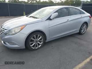 2012 Hyundai Sonata SE with VIN 5NPEC4AB2CH410245, listed as a IAAI auction lot 43333808 with 230,798 mi miles and . Bid and sale history available at DreamBid. Image 2.
