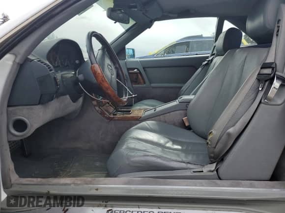 1991 Mercedes-Benz 300 с VIN WDBFA61E3MF015341, выставлен на аукционе Copart как лот 49173335 с пробегом 160 319 миль миль и Чистый • Clean title. История ставок и продаж доступна на DreamBid. Изображение 7.