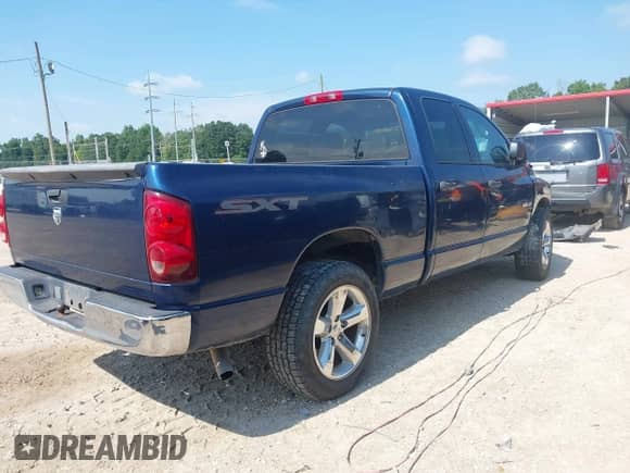 2008 Dodge 1500 ST z VIN 1D7HA18K48J132475, wystawiony jako IAAI lot #42881894 z przebiegiem 154 584 mil mil oraz . Historia ofert i sprzedaży dostępna na DreamBid. Obrazek 4.