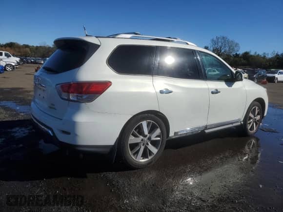 2013 Nissan Pathfinder SV with VIN 5N1AR2MM8DC616127, listed as a Copart auction lot 86236745 with 174,026 mi miles and Salvage title. Bid and sale history available at DreamBid. Image 3.
