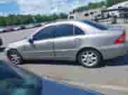 2004 Mercedes-Benz C 240 with VIN WDBRF61J74E017675, listed as a IAAI auction lot 43070672 with Not provided miles and . Bid and sale history available at DreamBid. Image 14.