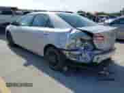 2013 Toyota Camry LE z VIN 4T1BD1FK1DU070466, wystawiony jako IAAI lot #42118169 z przebiegiem 144 680 mil mil oraz . Historia ofert i sprzedaży dostępna na DreamBid. Obrazek 3.