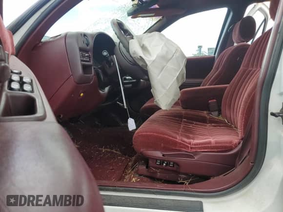 1998 Chevrolet Lumina с VIN 2G1WL52M0W9313474, выставлен на аукционе Copart как лот 58318845 с пробегом 68 693 миль миль и Списание • Salvage title. История ставок и продаж доступна на DreamBid. Изображение 7.