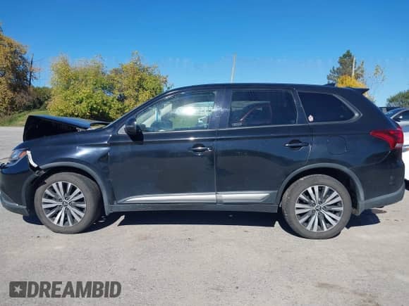 2019 Mitsubishi Outlander ES с VIN JA4AZ3A33KZ003150, выставлен на аукционе IAAI как лот 43463630 с пробегом 70 280 миль миль и . История ставок и продаж доступна на DreamBid. Изображение 15.