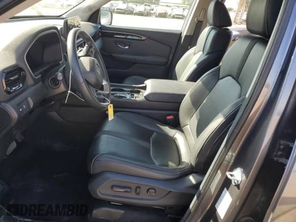 2024 Honda Pilot EX-L с VIN 5FNYG2H5XRB005618, выставлен на аукционе Copart как лот 66696155 с пробегом 17 503 миль миль и Списание • Salvage title. История ставок и продаж доступна на DreamBid. Изображение 7.