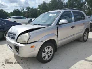 2006 Hyundai Tucson GLS с VIN KM8JN12D86U392119, выставлен на аукционе Copart как лот 70290085 с пробегом 201 301 миль миль и Списание • Salvage title. История ставок и продаж доступна на DreamBid. Изображение 1.