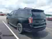 2023 Chevrolet Suburban RST z VIN 1GNSKEKD5PR124911, wystawiony jako IAAI lot #42967206 z przebiegiem 31 941 mil mil oraz . Historia ofert i sprzedaży dostępna na DreamBid. Obrazek 3.
