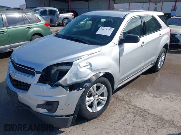 2015 Chevrolet Equinox LS z VIN 2GNALAEK7F6382191, wystawiony jako IAAI lot #43115315 z przebiegiem 89 885 mil mil oraz . Historia ofert i sprzedaży dostępna na DreamBid. Obrazek 2.