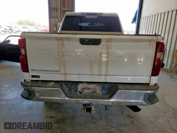 2020 Chevrolet Silverado 2500HD Work Truck z VIN 1GC4YLE71LF315036, wystawiony jako Copart lot #68875315 z przebiegiem 159 792 mil mil oraz Szkoda całkowita • Salvage title. Historia ofert i sprzedaży dostępna na DreamBid. Obrazek 6.