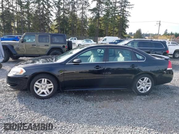 2012 Chevrolet Impala LT Fleet с VIN 2G1WG5E39C1102307, выставлен на аукционе IAAI как лот 43422530 с пробегом 153 812 миль миль и . История ставок и продаж доступна на DreamBid. Изображение 14.