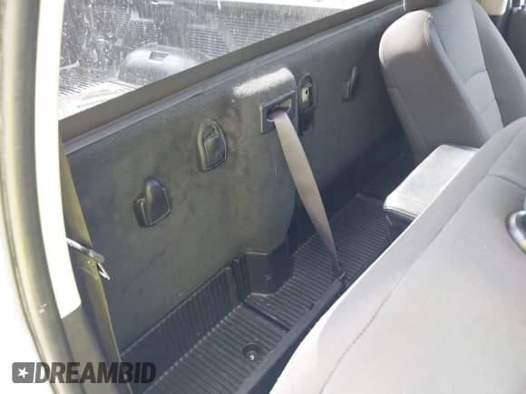 2019 Ram 1500 Tradesman z VIN 3C6JR6DT9KG546982, wystawiony jako IAAI lot #43025625 z przebiegiem 54 967 mil mil oraz . Historia ofert i sprzedaży dostępna na DreamBid. Obrazek 8.