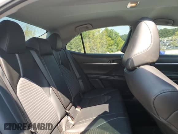 2021 Toyota Camry SE Nightshade z VIN 4T1G11AK8MU408838, wystawiony jako Copart lot #71665125 z przebiegiem 106 701 mil mil oraz Szkoda całkowita • Salvage title. Historia ofert i sprzedaży dostępna na DreamBid. Obrazek 10.