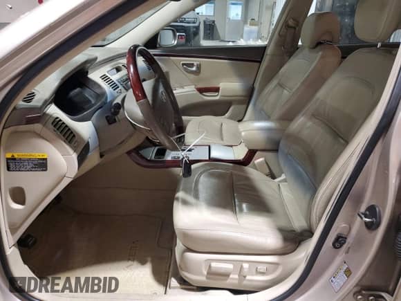 2007 Hyundai Azera SE с VIN KMHFC46F27A210698, выставлен на аукционе Copart как лот 85492525 с пробегом 117 013 миль миль и Списание • Salvage title. История ставок и продаж доступна на DreamBid. Изображение 7.
