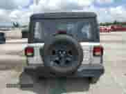 2022 Jeep Wrangler Unlimited Sport with VIN 1C4HJXDN7NW251780, listed as a Copart auction lot 70247304 with 25,935 mi miles and Salvage title. Bid and sale history available at DreamBid. Image 6.