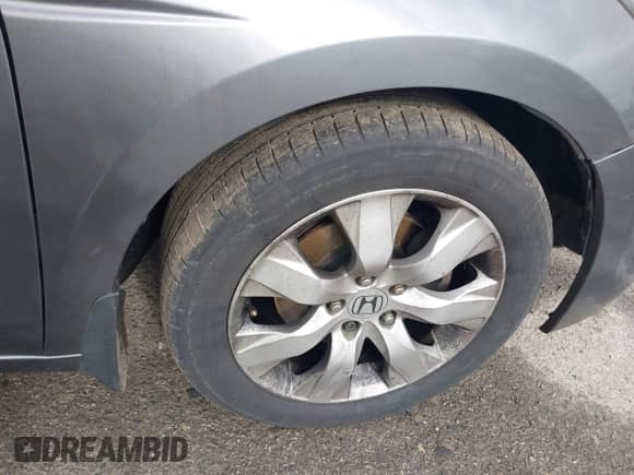 2009 Honda Accord EX с VIN 1HGCP367X9A011658, выставлен на аукционе IAAI как лот 41908349 с пробегом 272 402 миль миль и . История ставок и продаж доступна на DreamBid. Изображение 12.