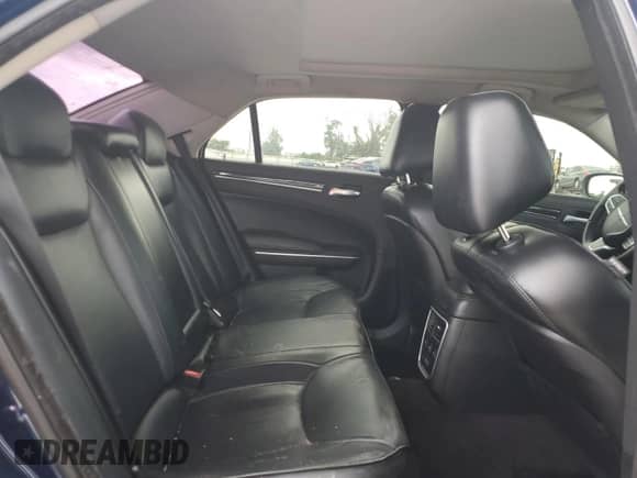 2017 Chrysler 300 C с VIN 2C3CCAKG0HH571519, выставлен на аукционе Copart как лот 69141855 с пробегом Не указан миль и Чистый • Clean title. История ставок и продаж доступна на DreamBid. Изображение 10.