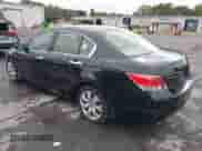 2008 Honda Accord EX z VIN 1HGCP367X8A013358, wystawiony jako IAAI lot #43430153 z przebiegiem 181 003 mil mil oraz . Historia ofert i sprzedaży dostępna na DreamBid. Obrazek 3.