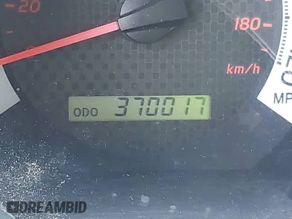 2011 Toyota Tacoma z VIN 5TFUU4EN9BX020162, wystawiony jako IAAI lot #43438521 z przebiegiem 370 017 mil mil oraz . Historia ofert i sprzedaży dostępna na DreamBid. Obrazek 16.