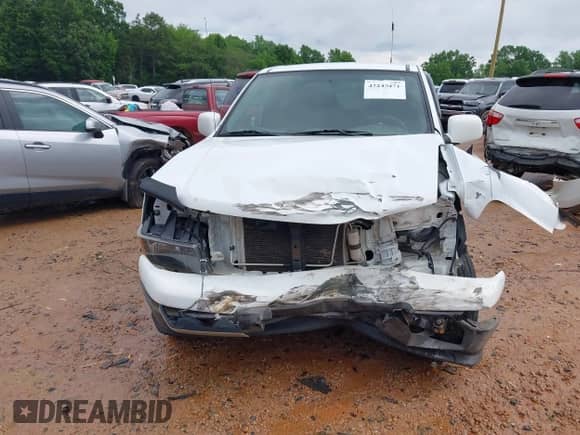 2011 Chevrolet Colorado 1LT z VIN 1GCHTCFE2B8127044, wystawiony jako IAAI lot #42245471 z przebiegiem 224 115 mil mil oraz . Historia ofert i sprzedaży dostępna na DreamBid. Obrazek 12.