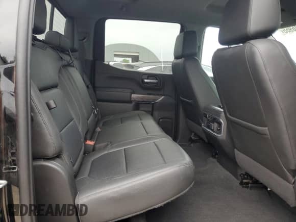 2020 Chevrolet Silverado 1500 LTZ с VIN 3GCUYGET1LG368872, выставлен на аукционе Copart как лот 55946955 с пробегом 96 626 миль миль и Списание • Salvage title. История ставок и продаж доступна на DreamBid. Изображение 10.