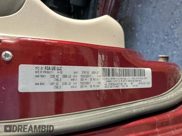 2018 Dodge Grand Caravan SE с VIN 2C4RDGBG4JR273108, выставлен на аукционе Copart как лот 55364755 с пробегом Не указан миль и На запчасти • Non repairable. История ставок и продаж доступна на DreamBid. Изображение 14.