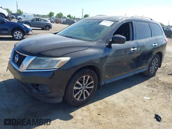 2016 Nissan Pathfinder S z VIN 5N1AR2MN9GC622533, wystawiony jako IAAI lot #42235750 z przebiegiem 170 476 mil mil oraz . Historia ofert i sprzedaży dostępna na DreamBid. Obrazek 19.