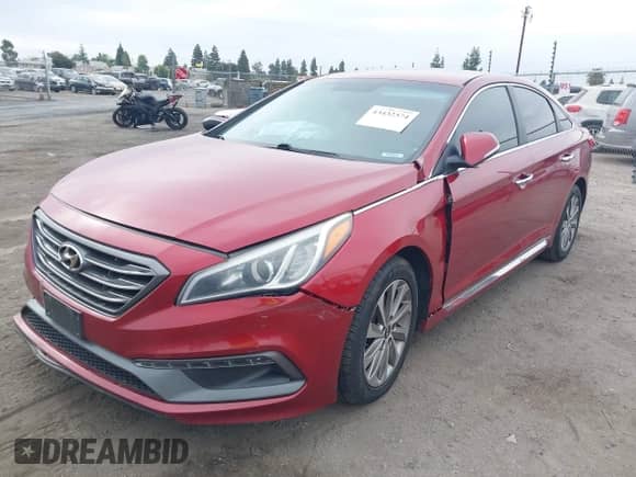 2015 Hyundai Sonata Sport с VIN 5NPE34AF4FH193434, выставлен на аукционе IAAI как лот 43432374 с пробегом 113 352 миль миль и . История ставок и продаж доступна на DreamBid. Изображение 2.