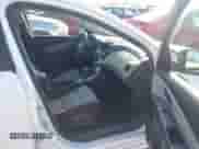 2016 Chevrolet Cruze LS с VIN 1G1PC5SH4G7189882, выставлен на аукционе IAAI как лот 42977706 с пробегом 43 108 миль миль и . История ставок и продаж доступна на DreamBid. Изображение 5.