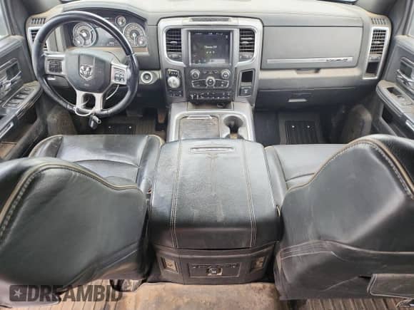 2018 Ram 1500 Longhorn z VIN 1C6RR7PT5JS203002, wystawiony jako Copart lot #68344935 z przebiegiem 298 624 mil mil oraz Szkoda całkowita • Salvage title. Historia ofert i sprzedaży dostępna na DreamBid. Obrazek 8.