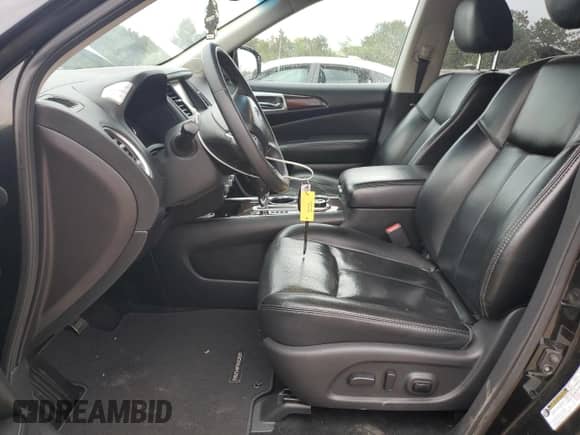 2016 Nissan Pathfinder Platinum with VIN 5N1AR2MM4GC643202, listed as a Copart auction lot 81482585 with 129,559 mi miles and Salvage title. Bid and sale history available at DreamBid. Image 7.