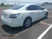 2014 Nissan Maxima S с VIN 1N4AA5AP9EC499211, выставлен на аукционе IAAI как лот 42377529 с пробегом 163 977 миль миль и . История ставок и продаж доступна на DreamBid. Изображение 4.