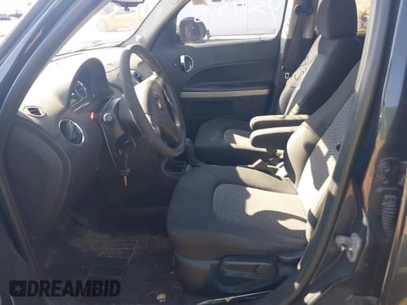 2011 Chevrolet HHR LS с VIN 3GNBAAFW8BS549942, выставлен на аукционе IAAI как лот 43093715 с пробегом 196 251 миль миль и . История ставок и продаж доступна на DreamBid. Изображение 5.