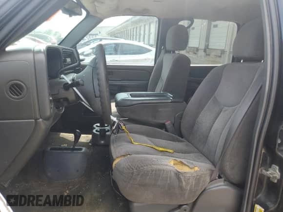 2007 Chevrolet Silverado 1500 LS с VIN 2GCEK13V071108727, выставлен на аукционе Copart как лот 64786375 с пробегом 221 175 миль миль и Списание • Salvage title. История ставок и продаж доступна на DreamBid. Изображение 7.