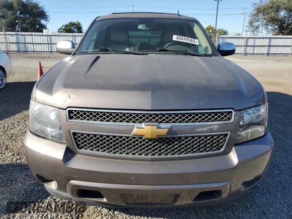 2013 Chevrolet Tahoe LTZ с VIN 1GNSCCE01DR365631, выставлен на аукционе Copart как лот 80849565 с пробегом 260 352 миль миль и Чистый • Clean title. История ставок и продаж доступна на DreamBid. Изображение 5.