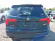 2017 Honda Pilot EX-L z VIN 5FNYF6H59HB091514, wystawiony jako IAAI lot #43083784 z przebiegiem 97 606 mil mil oraz . Historia ofert i sprzedaży dostępna na DreamBid. Obrazek 17.