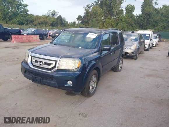 2010 Honda Pilot EX with VIN 5FNYF4H47AB026954, listed as a IAAI auction lot 43259130 with 148,709 mi miles and . Bid and sale history available at DreamBid. Image 2.