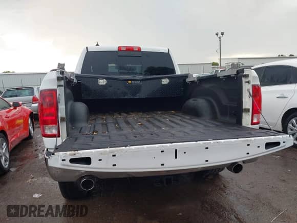2015 Ram 1500 Big Horn with VIN 1C6RR6GT1FS547220, listed as a IAAI auction lot 43256572 with 155,514 mi miles and . Bid and sale history available at DreamBid. Image 17.