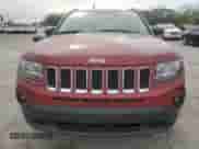 2014 Jeep Compass Sport z VIN 1C4NJCBB0ED865621, wystawiony jako Copart lot #52941835 z przebiegiem 93 487 mil mil oraz Szkoda całkowita • Salvage title. Historia ofert i sprzedaży dostępna na DreamBid. Obrazek 5.
