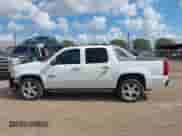2011 Chevrolet Avalanche LS с VIN 3GNMCEE02BG115462, выставлен на аукционе IAAI как лот 43009228 с пробегом 198 843 миль миль и . История ставок и продаж доступна на DreamBid. Изображение 14.