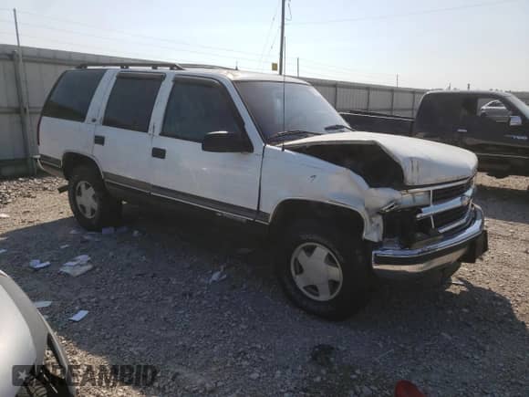 1999 Chevrolet Tahoe Z71 с VIN 1GNEK13R7XJ555538, выставлен на аукционе Copart как лот 68796104 с пробегом 167 620 миль миль и Списание • Salvage title. История ставок и продаж доступна на DreamBid. Изображение 4.