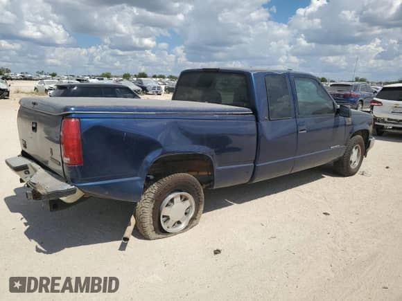 1998 GMC Sierra 1500 z VIN 1GTEC19W5WE518398, wystawiony jako Copart lot #73168034 z przebiegiem 356 084 mil mil oraz Szkoda całkowita • Salvage title. Historia ofert i sprzedaży dostępna na DreamBid. Obrazek 3.